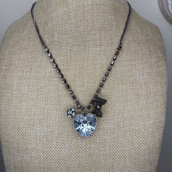 Betsey Johnson Rare Crystal Heart Pendant Necklace W/ Bow & Flower Charm - Picture 3 of 11